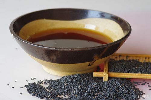 香油的神奇功效與使用技巧